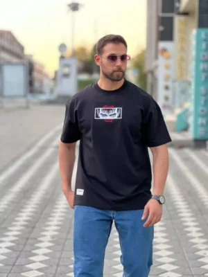 Amarenz nakiş oversize tişört BERSERK